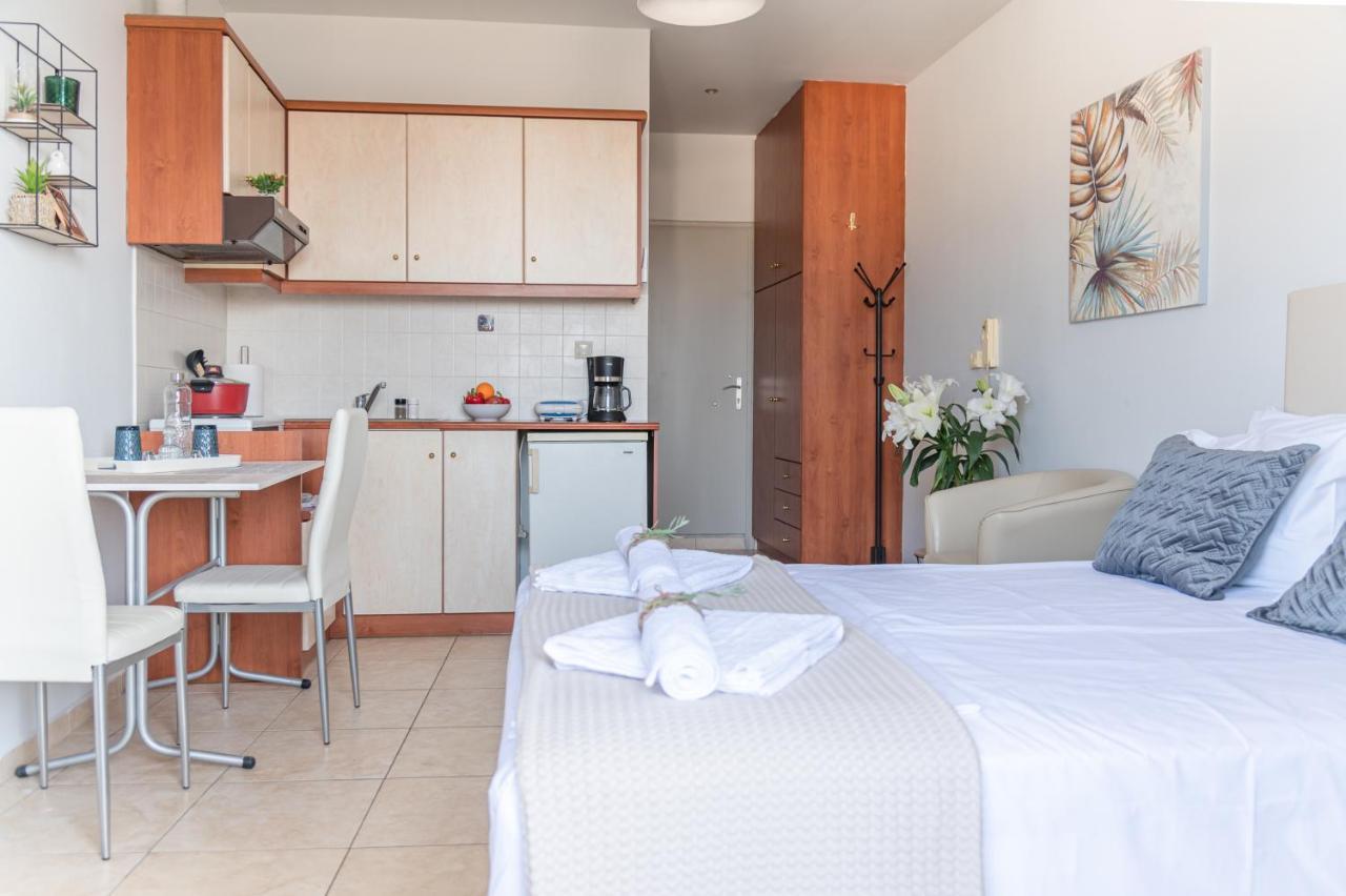 Haris Seaview Apartment Iraklio Exterior foto